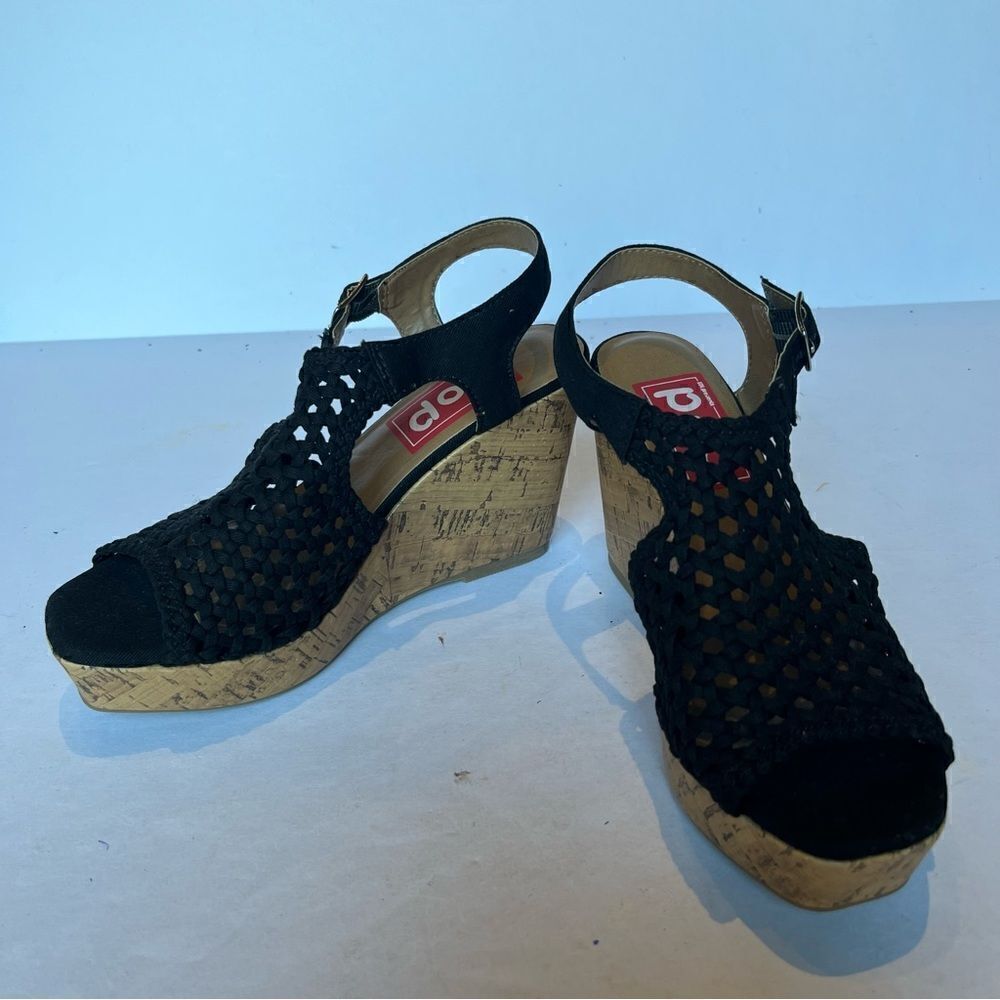 Pop Women's Wedge Sandals Black Fabric, Cork Wedge Size 6M